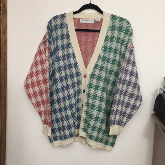maggie lawrence Sweaters - Vintage pastel color blocking knit cardigan